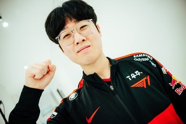 SHR力克BRO，Zeus线上压制力十足宿命之战淘汰赛，留下经典瞬间