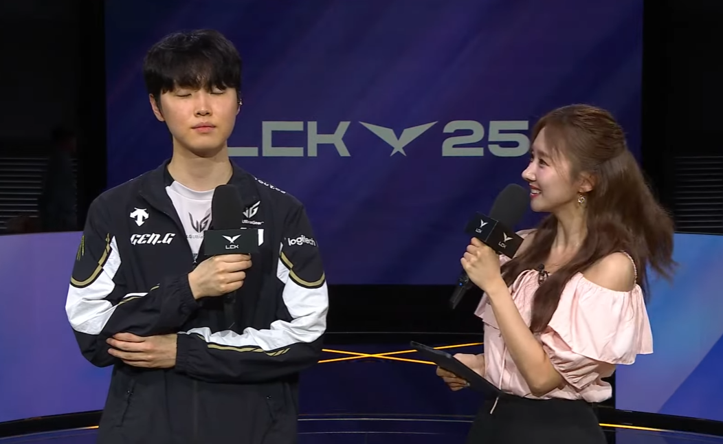 包含100T碾压DK，Chovy开启传奇时刻鏖战多局八强赛，留下经典瞬间的词条