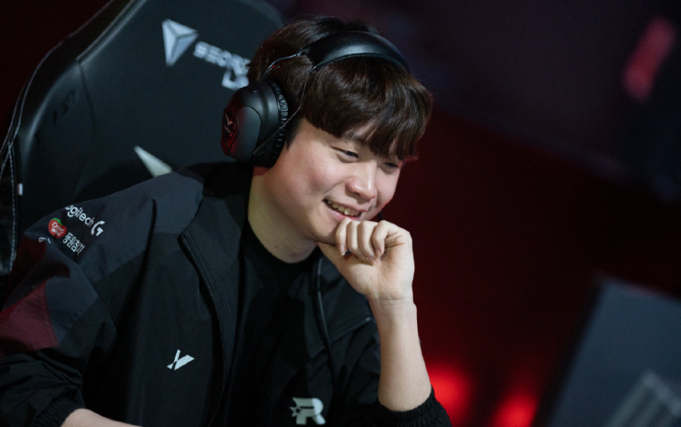 HKA碾压100T，BDD完成史诗逆转激烈交锋2025世界赛，引爆全场热议的简单介绍